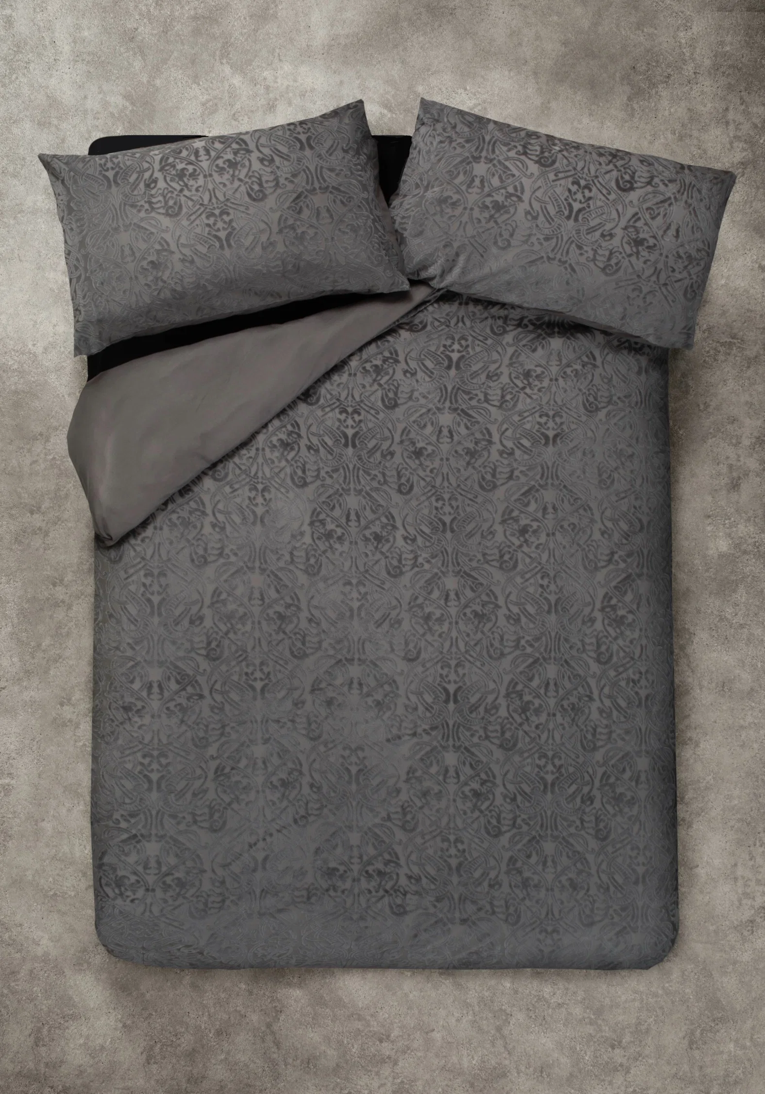 Branwyn Dragon Velvet Bedding (UK Double) - Image 4