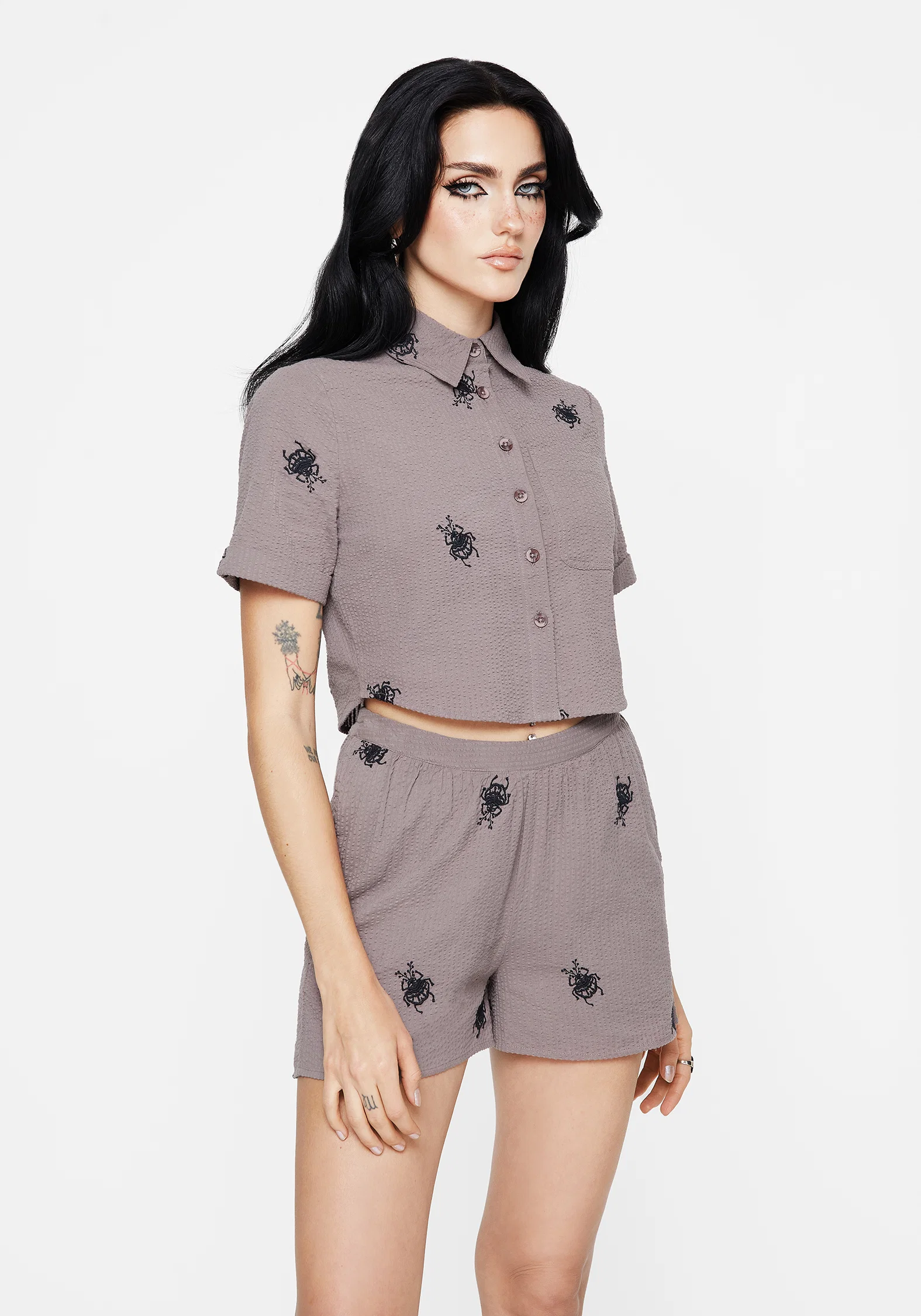 Stag Beetle Embroidered Shorts - Image 6