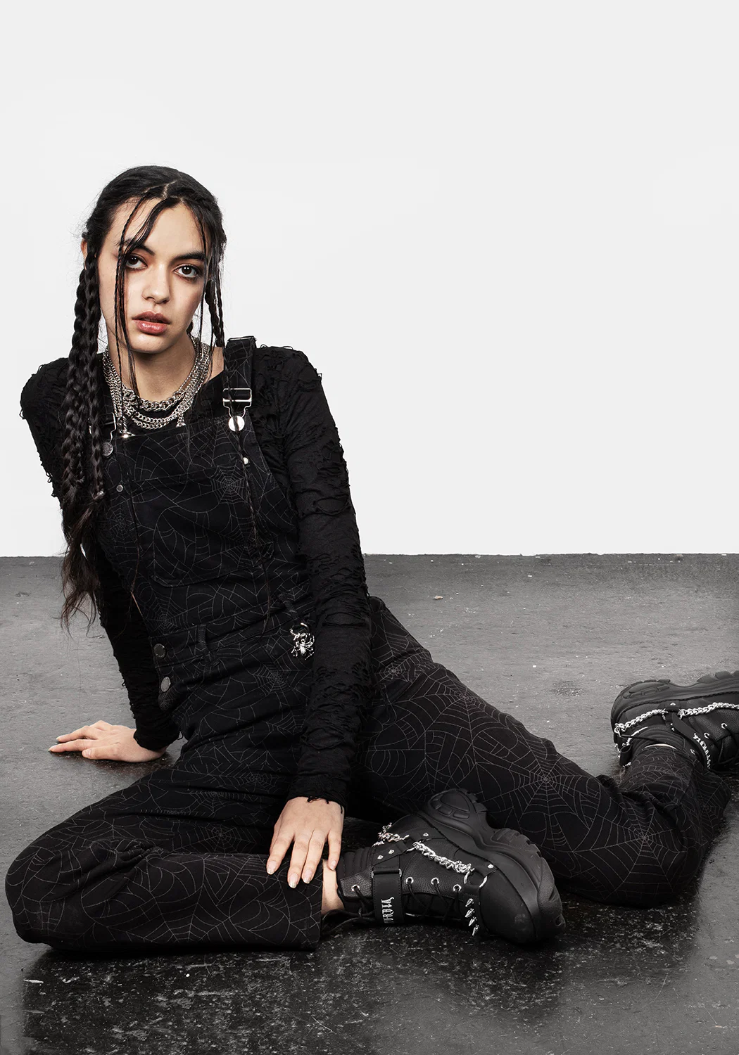 Venom Mom Dungarees - Image 5